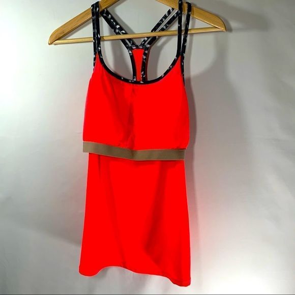 Fabletics & Athleta Tank bundle M - Picture 4 of 12